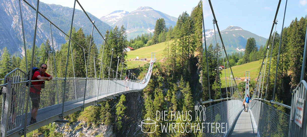 Wer traut sich über die Hängebrücke im Lechtal? Bauchkribbeln inklusive!