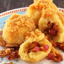 KNÖDEL oder KNÖDELN – das ist hier die Frage …