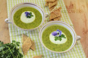 Frühlingsrezept Wildkräuter Suppe