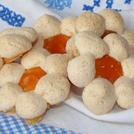 Alles mit BUTTER in der Weihnachtsbäckerei Alles mit BUTTER in der Weihnachtsbäckerei